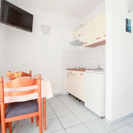 Sunny House Lilja Apartman *