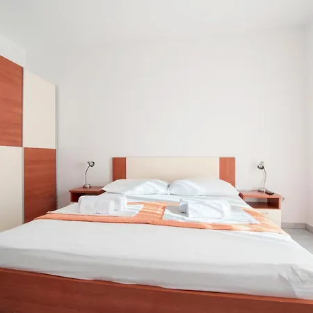 Апартаменты Sunny House Lilja *