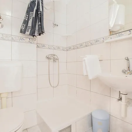 Sunny House Lilja Apartman Duce