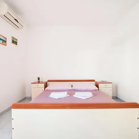 Sunny House Lilja Апартаменты *
