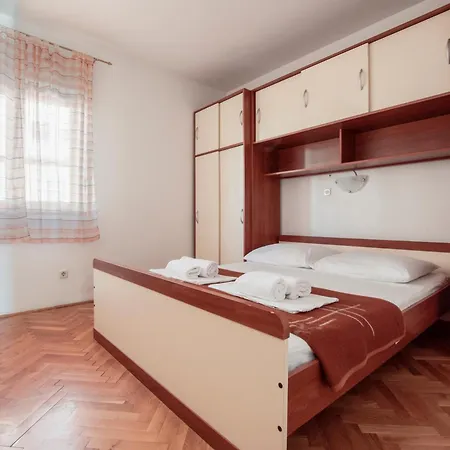 Sunny House Lilja Apartman Duce