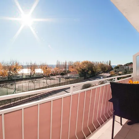 Sunny House Lilja